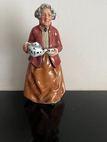 Royal doulton figurine - doulton,