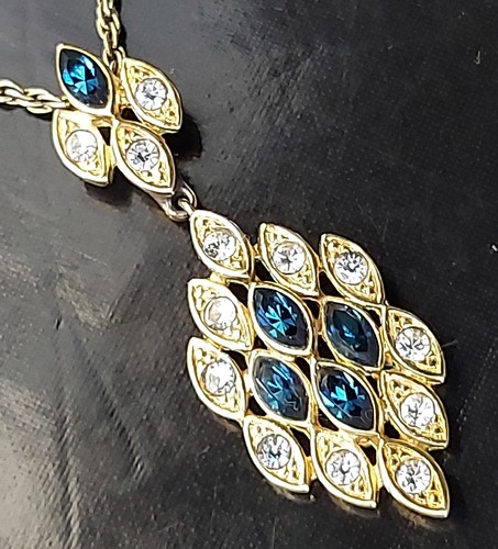 Attwood sawyer swarovski - attwood, &