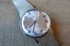 MAN'S OLD SEKONDA MECHANICAL WATCH - GOOD WORKING ORDER