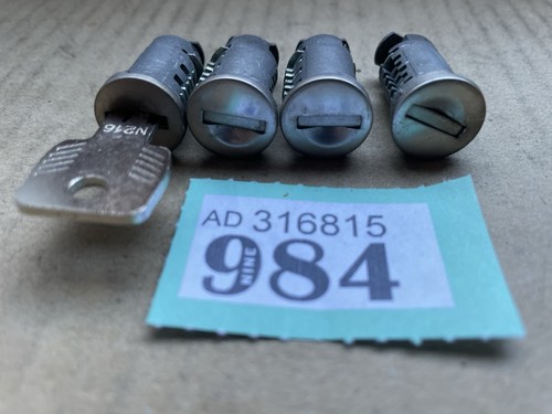 Genuine set thule used - genuine, of
