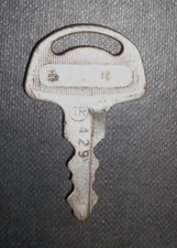 SUZUKI KEY # 429 - GT TS  DR GS 50 100 125 185 200 250 400 500 550 750 GENUINE