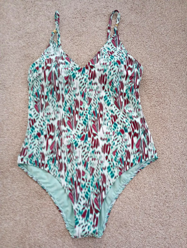 Bnwt marks spencer size 14 - &,