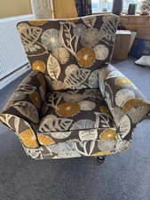 DFS Accent Swivel Chair -