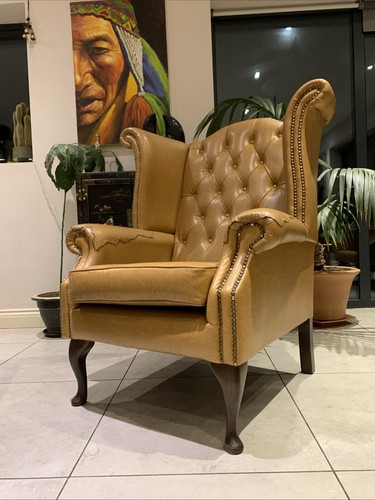 Antique chesterfield queen - chesterfield,
