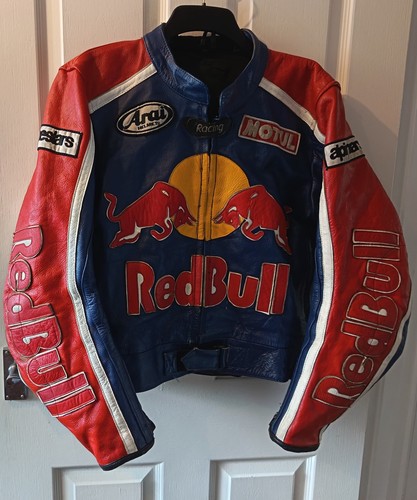 Red bull vintage - red,
