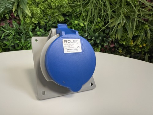 32amp ip44 socket - socket, 230v