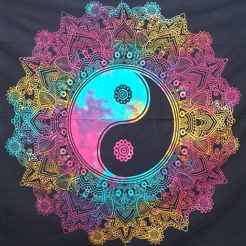 Yin yang mandala - yin,