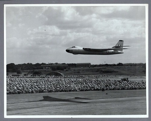 Vickers valiant bomber - valiant,