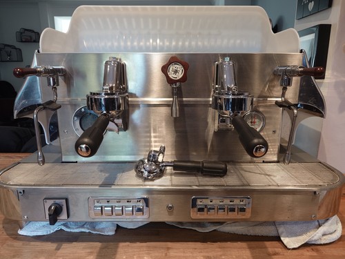 Elektra barlume retro - 2, group