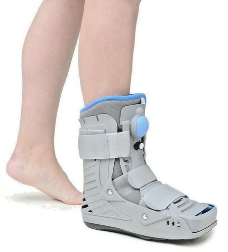 Short air walker boot - air,