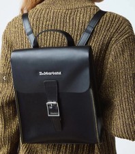 Dr. Martens Mini Leather