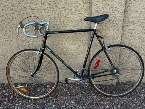 Bianchi sport road bike - ss,