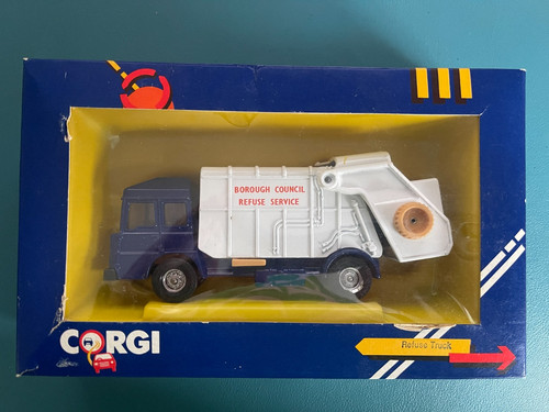 Corgi c1116 borough - c1116, council