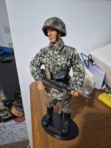Scale ww2 german soldier - scale,