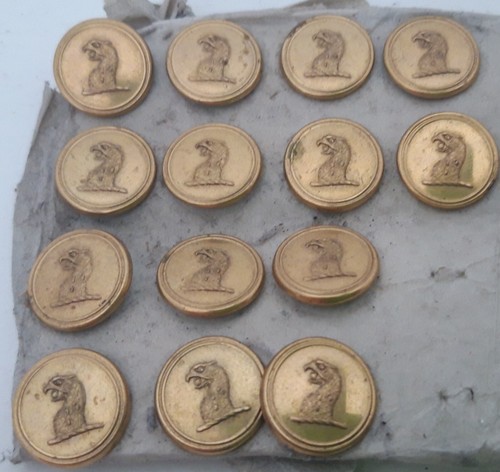 Small yellow metal - 14,
