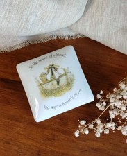 ?Vintage 1974 Holly Hobbie Lidded Trinket Pot "To A Friends House"?