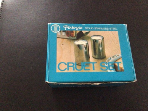 Cruet set salt and - cruet,