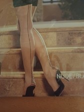 Cuban heel seamed Stockings