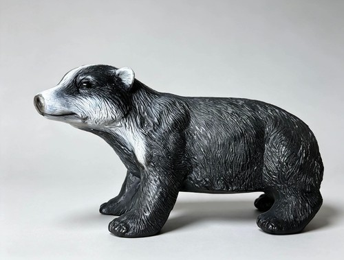Large badgers sculpture garden - badgers,