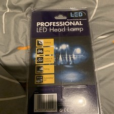 Head torch Batteries Included