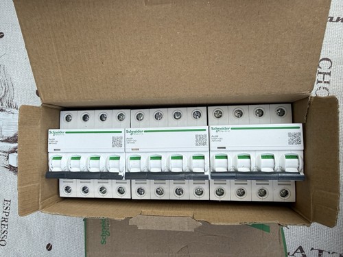 Schneider amp curve 10ka - 63, c