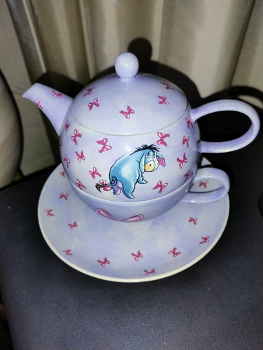 Disney store exclusive eeyore - disney,