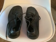 Frank Wright black lace up shoes. Size 41.