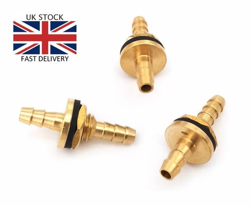 Fuel tank nipple - nipple, outlet