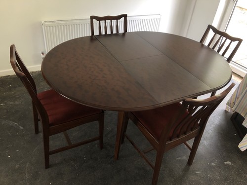 Stag minstrel round - minstrel, extending