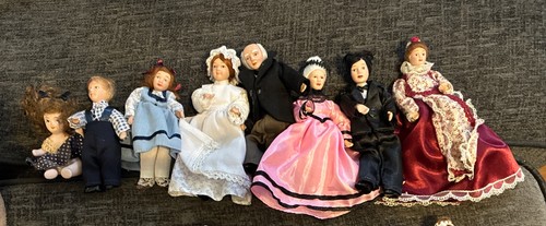 Dolls house victorian family - house,