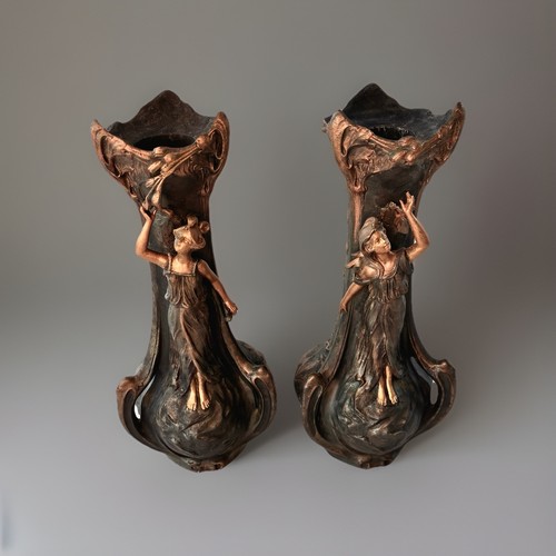 Genuine pair vase art - of,