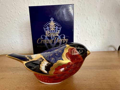 Royal crown derby bullfinch - royal,