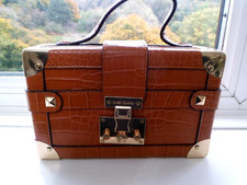 CUTE RIVER ISLAND TAN CROCODILE FAUX LEATHER HANDBAG