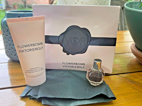 Fragrance viktor rolf - viktor,