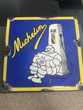 Retro Michelin Man Air