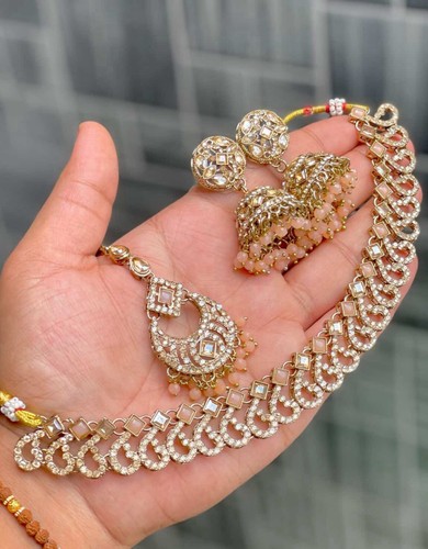 Women peach gold jewellery - peach,