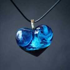 Heart Shaped Pendant Natural