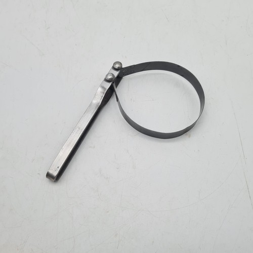 Adaptable oil wrench filter