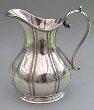 SMALL STYLISH VINTAGE SILVER