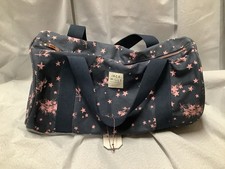 Weekend hold-all navy pink