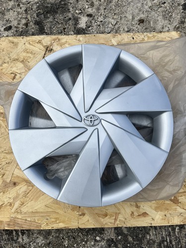 Genuine toyota aygo wheel - genuine,