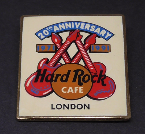 Vintage hard rock cafe - cafe, pin