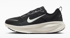 NIKE VOMERO 18 Running Shoes