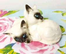 Vintage ROYAL DOULTON Siamese