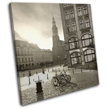 Europe City Urban Bikes Biking Vintage SINGLE CANVAS WALL ART Picture Print
