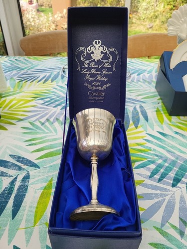 Cavalier boxed silver plated - boxed, silver-plated