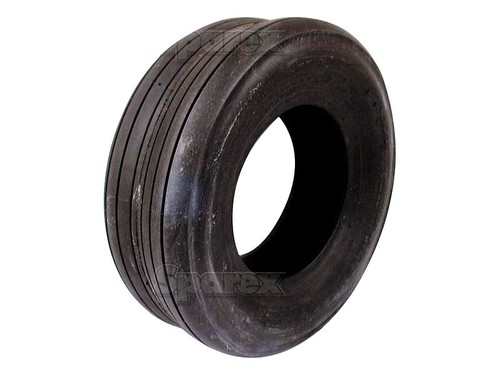 8 tyre for - 6.50,