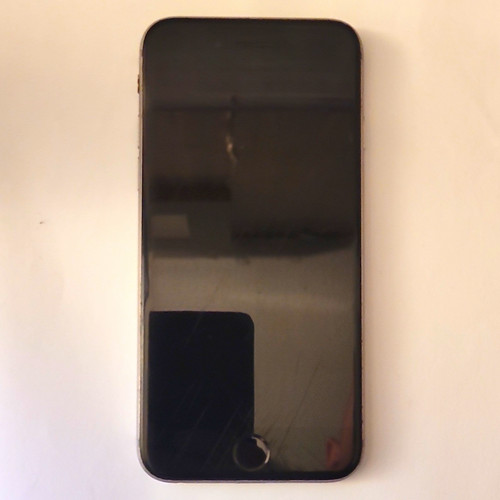 Apple iphone a1688 - apple, 16gb