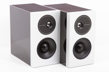 Definitive Technology Demand D9 speakers, matching stands, original packaging