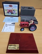 VINTAGE BRITAINS DAVID BROWN  900 TRACTOR WITH PLINTH 08716 BOXED